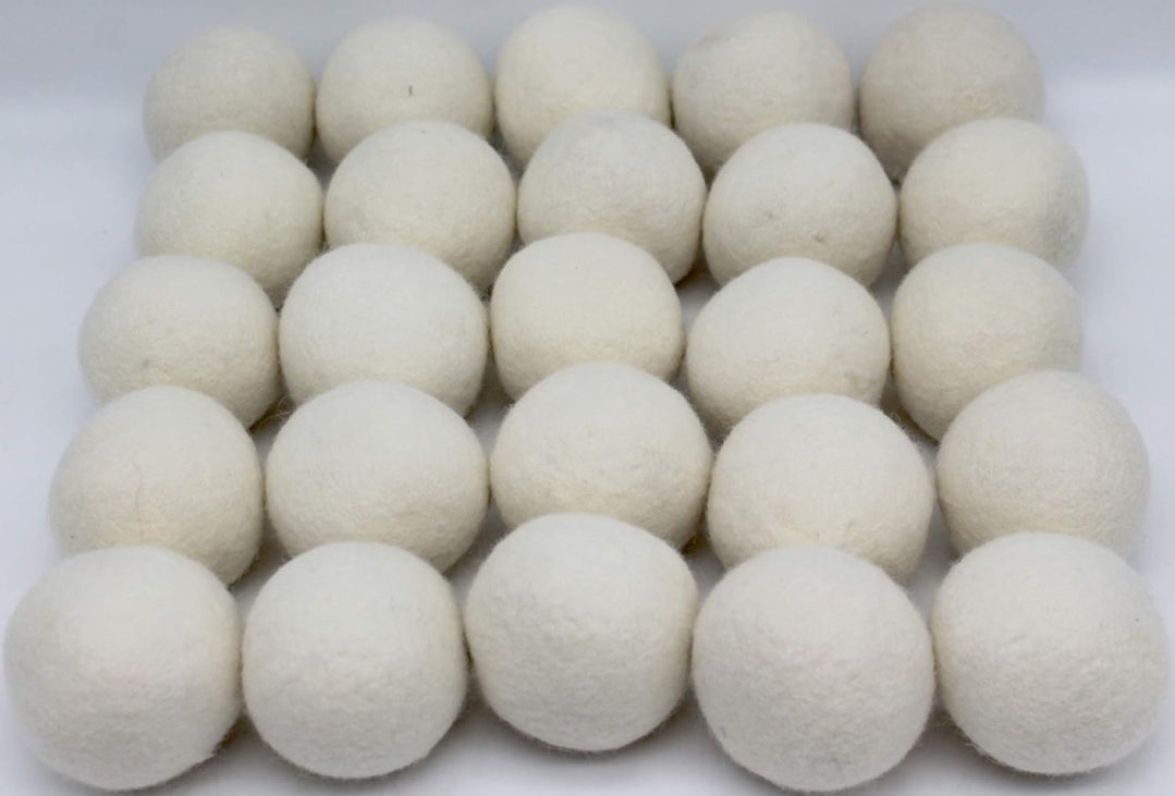 Wool dryer balls